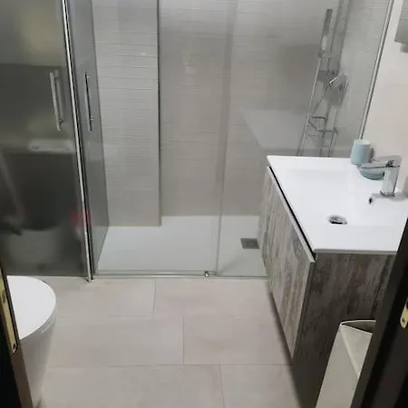 Apartment Piso En La Costilla-rota *